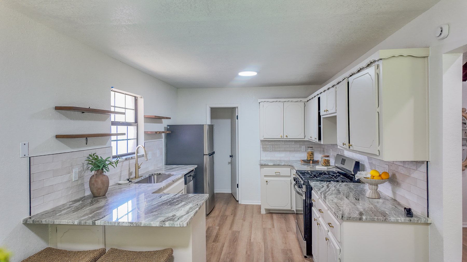 10104 Primrose Ln, Oklahoma City, OK 73159