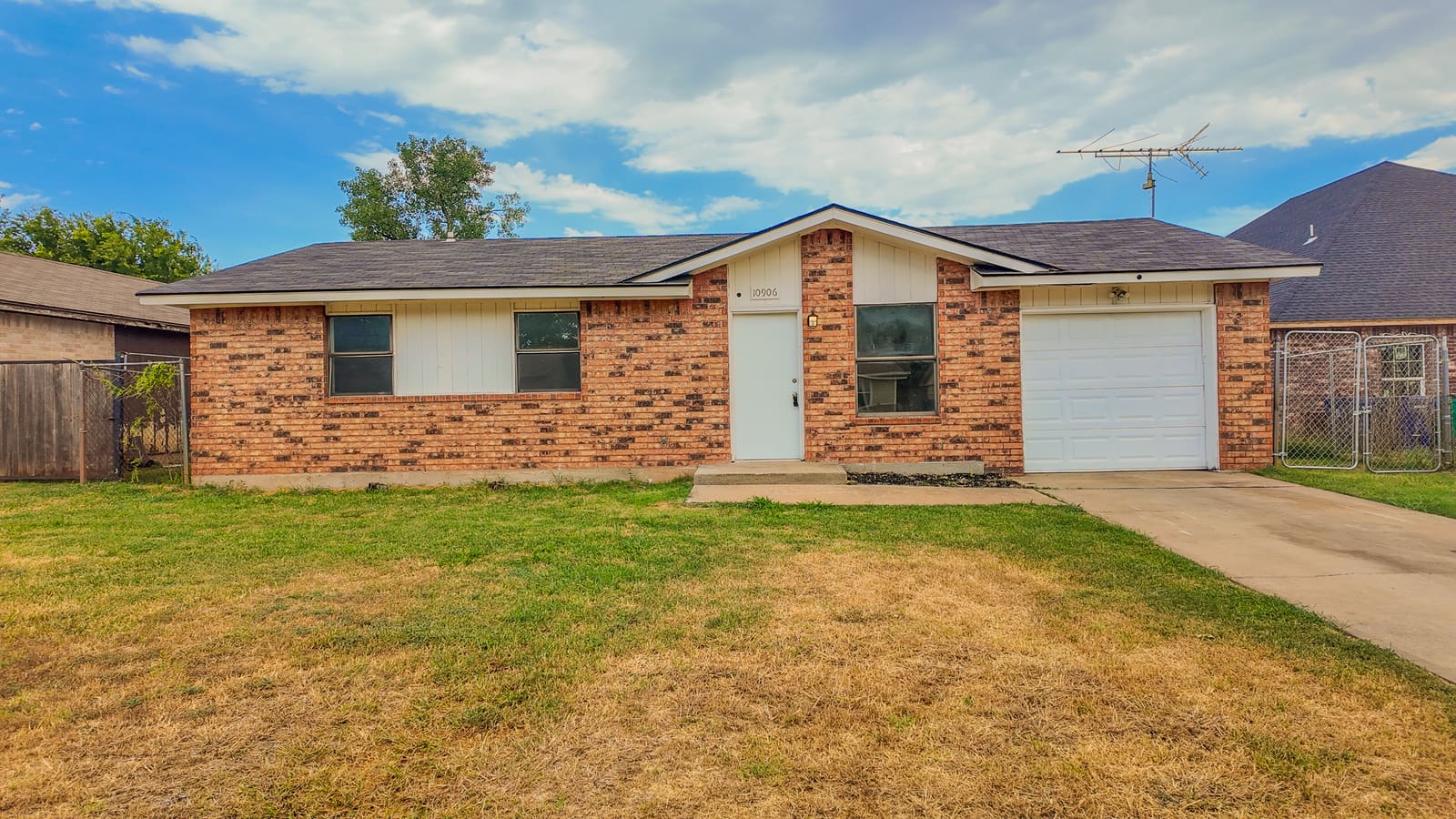 10906 Penrith Ln, The Village, OK