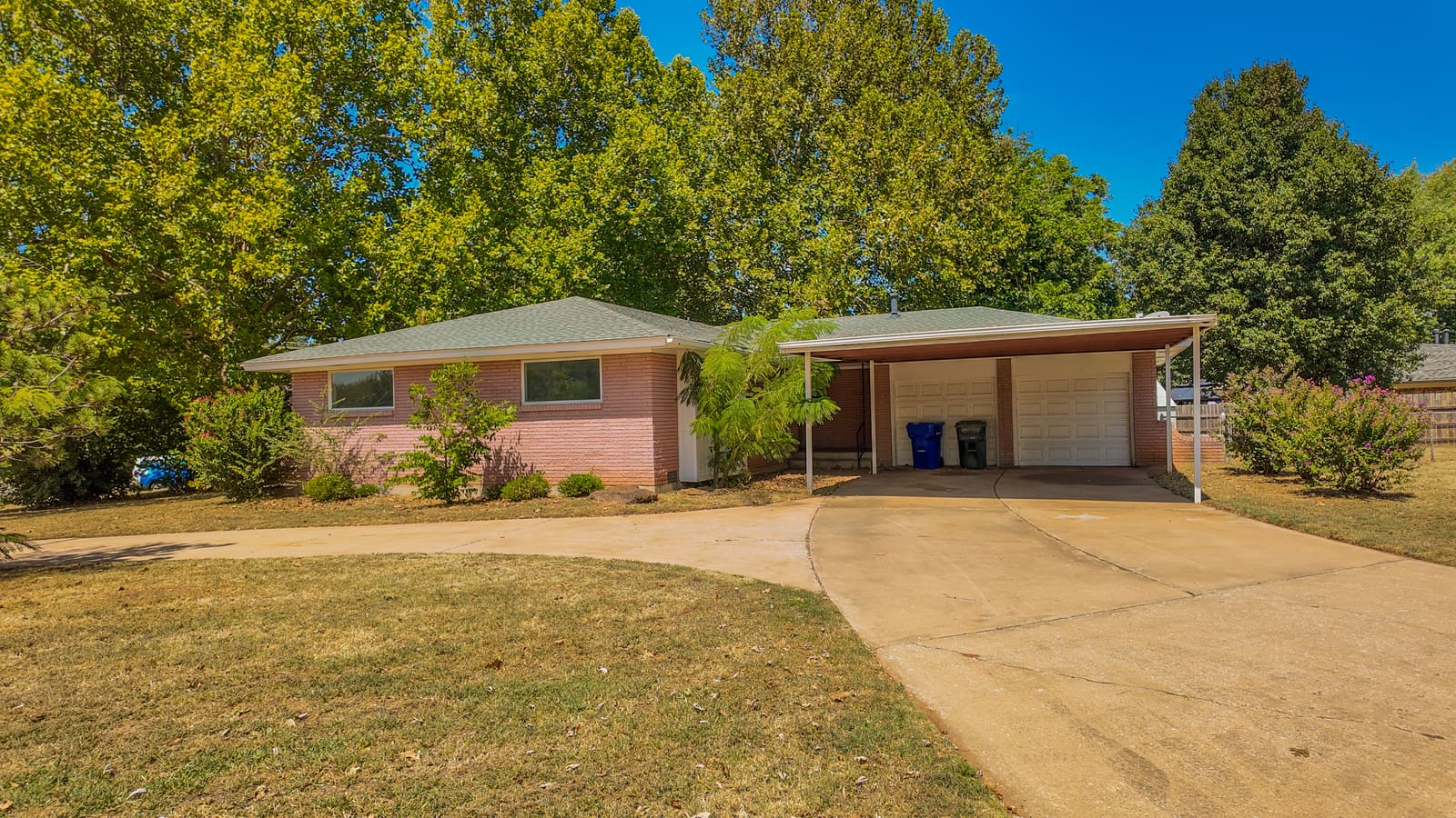141 W Silver Meadow, Midwest City, OK 73110