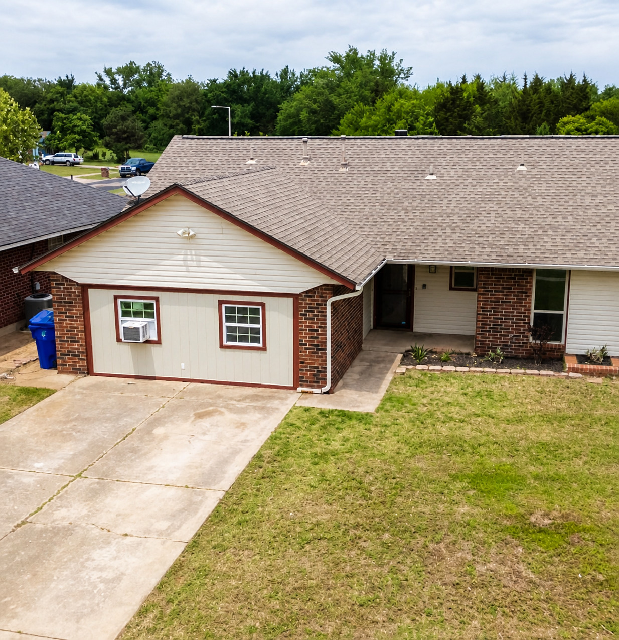 1605 Blessing Ct Norman, OK 73071