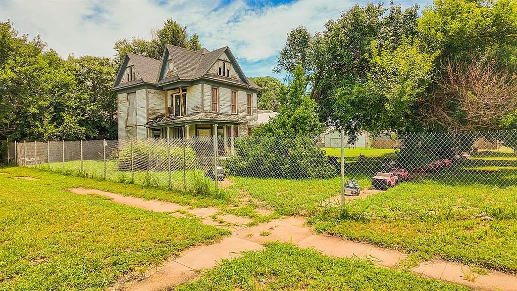 602 E. Broadway St, Anadarko, Oklahoma